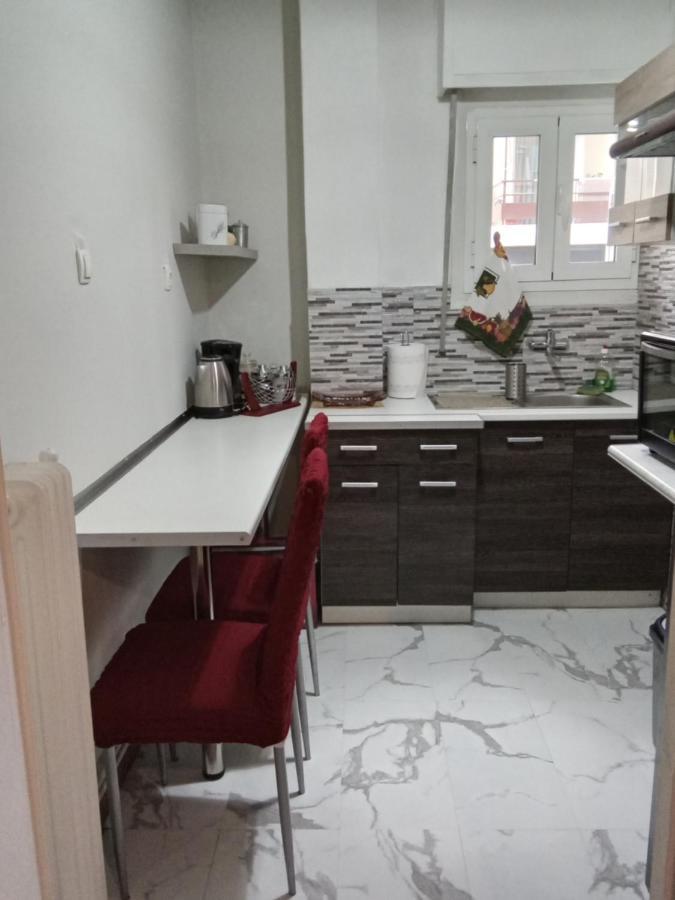 Apartamento Acropolis Within 10Min. Walk! Atenas Exterior foto